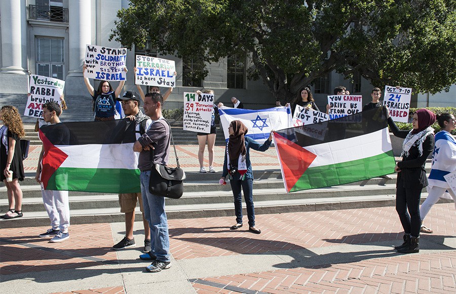 Source Credit: International Day of Action - Israeli-Palestinian dispute over BDS breaks out on Sproul Plaza (October 14, 2015)